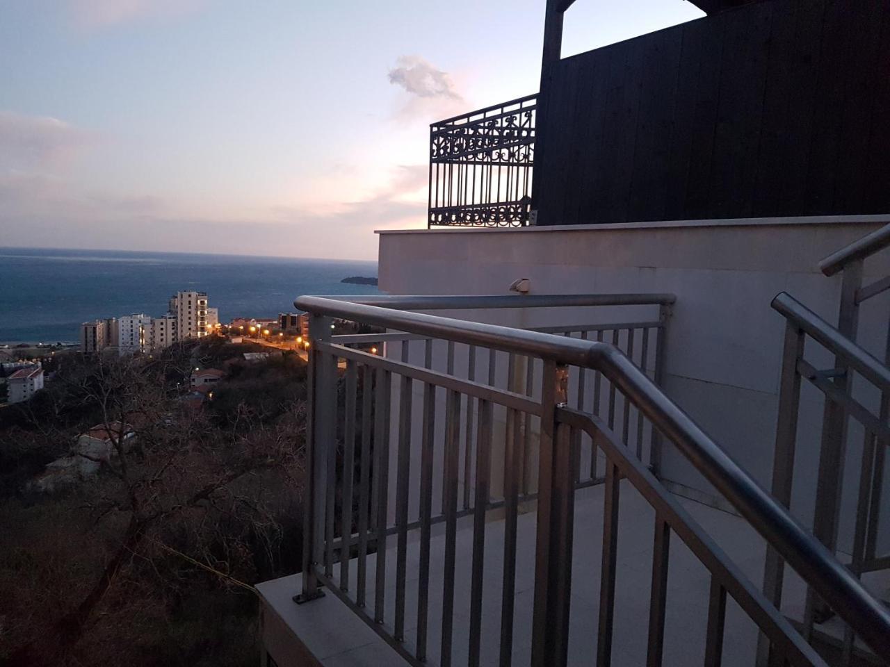 Vila Dijana *